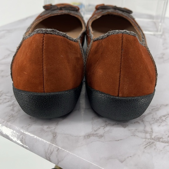 HUSH PUPPIES Leather Rusty Brown Ballet Style Slip On Flats Loafers Embroidered - Picture 5 of 8